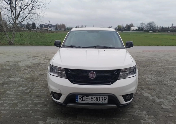 Fiat Freemont cena 46900 przebieg: 186000, rok produkcji 2014 z Dębica małe 46